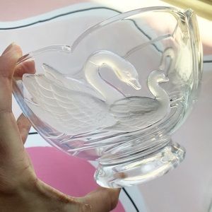 vintage swan bowl